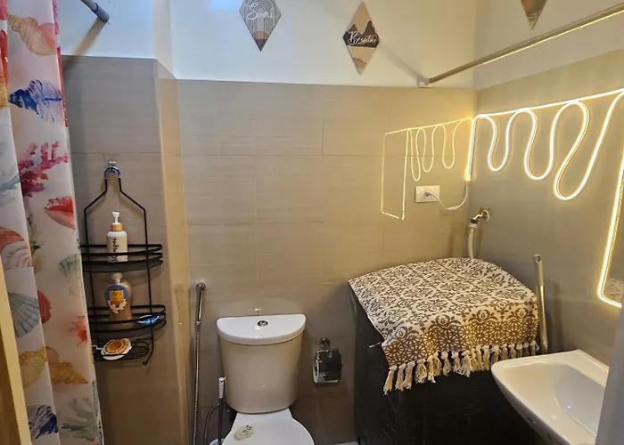 Aparthotel Staycation Near Moa, Smx Convention, Dfa & Naia,