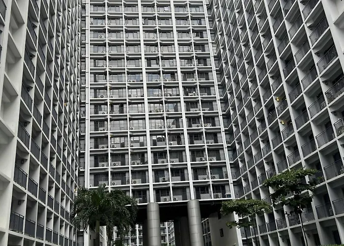Aparthotel Staycation Near Moa, Smx Convention, Dfa & Naia,